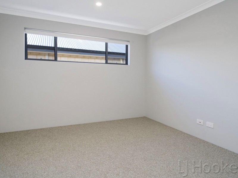 41 Arrowsmith Loop, South Guildford WA 6055