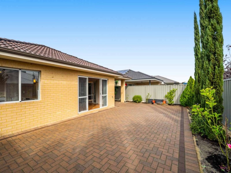 36 Wannell Street, Queens Park WA 6107