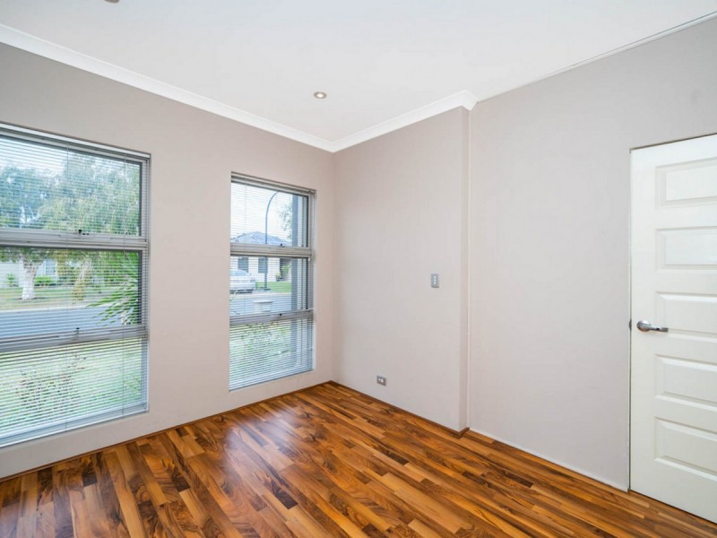 36 Wannell Street, Queens Park WA 6107