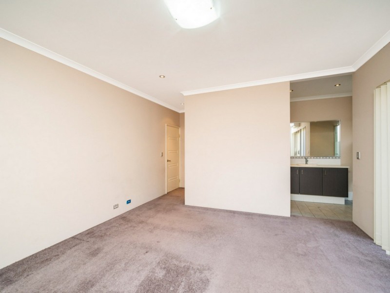 36 Wannell Street, Queens Park WA 6107