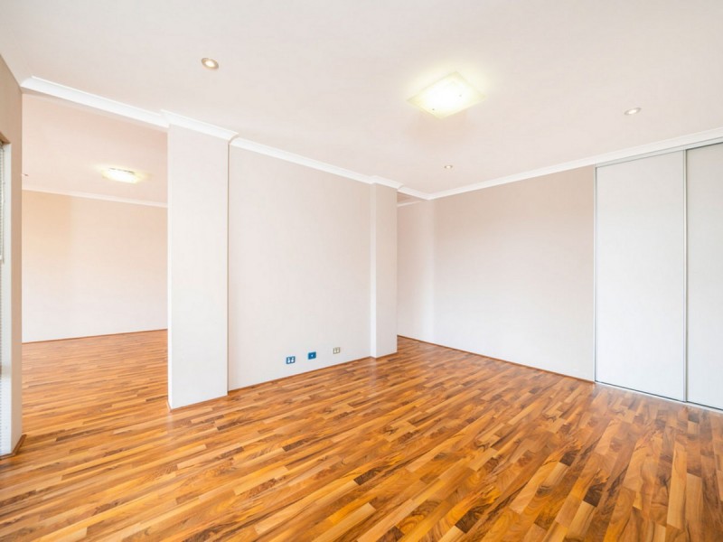 36 Wannell Street, Queens Park WA 6107