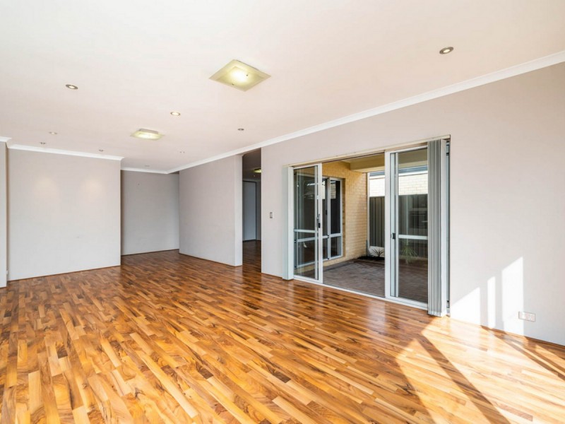 36 Wannell Street, Queens Park WA 6107