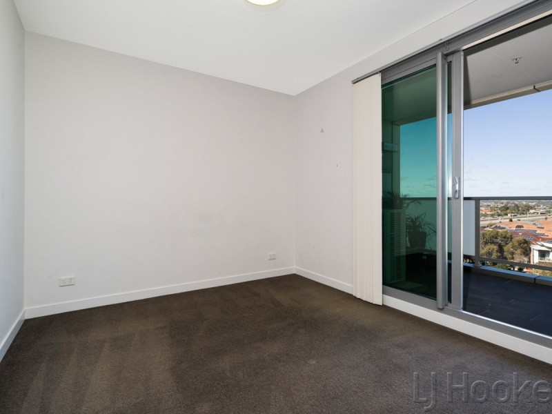 512/17 Malata Cresent, Success WA 6164