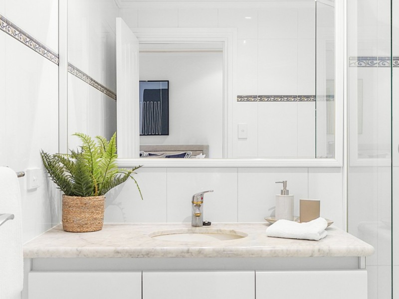 607/2 St Georges Terrace, Perth WA 6000