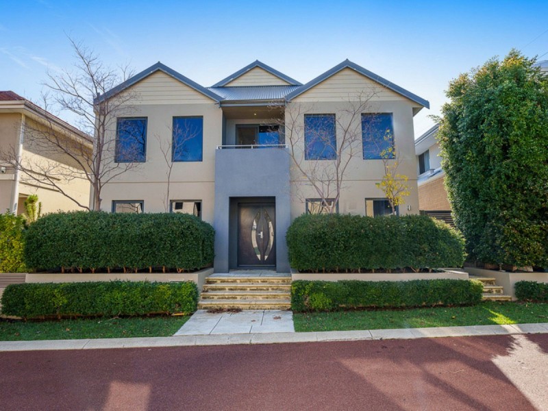 7 Plomarion Rise, Victoria Park WA 6100