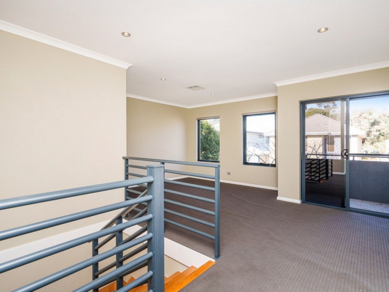 7 Plomarion Rise, Victoria Park WA 6100