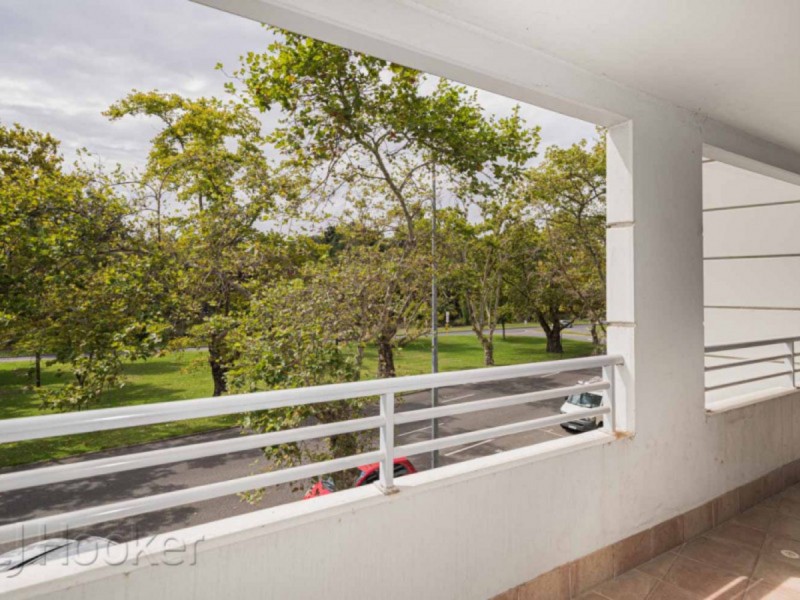 9/134 Mounts Bay Road, Perth WA 6000