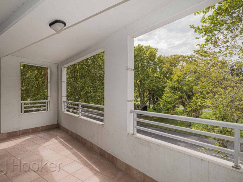 9/134 Mounts Bay Road, Perth WA 6000