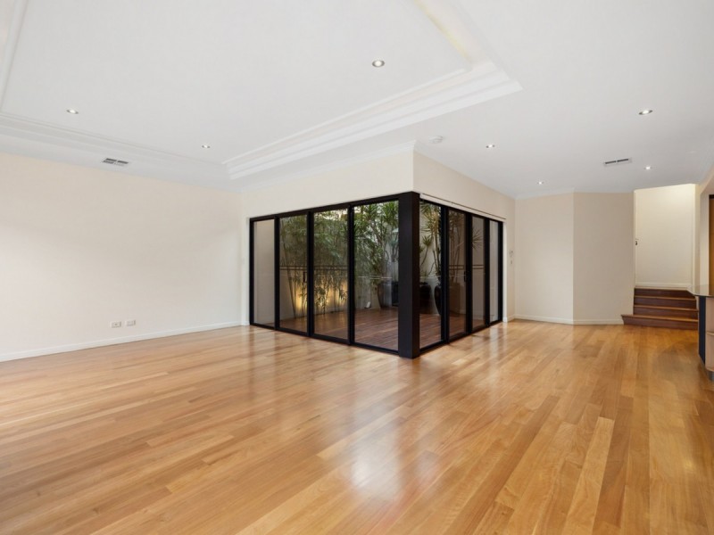 24 Tully Road, East Perth WA 6004