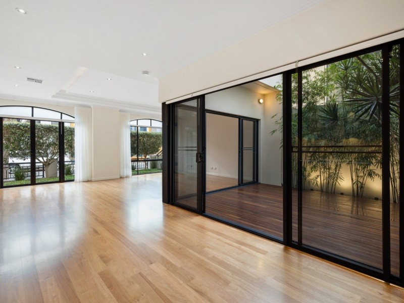 24 Tully Road, East Perth WA 6004
