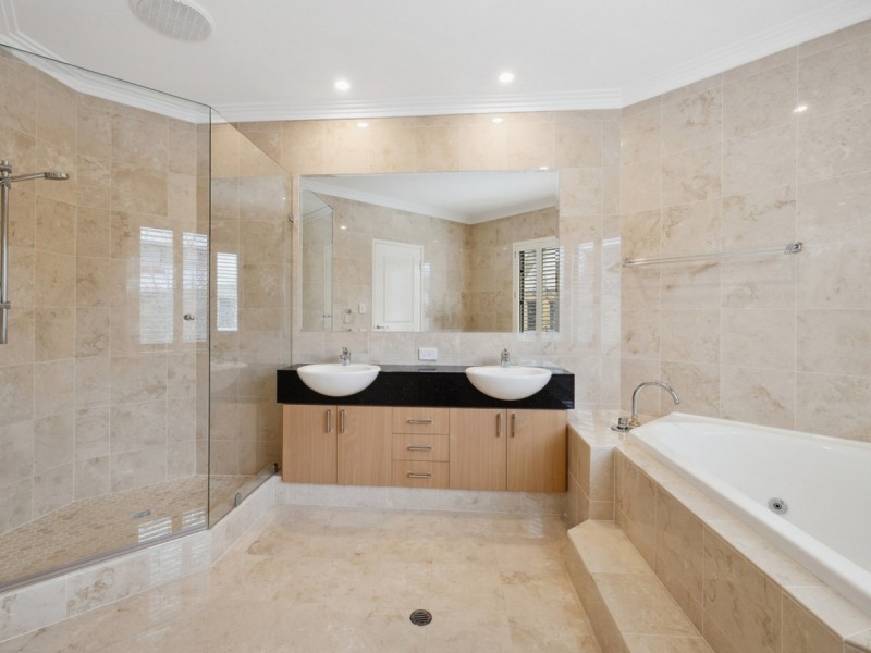 24 Tully Road, East Perth WA 6004