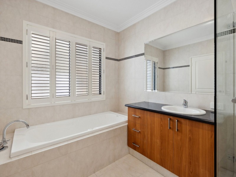 24 Tully Road, East Perth WA 6004