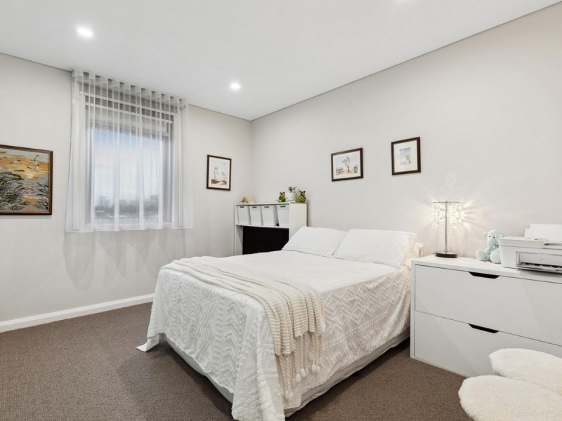 9/47 Tully Road, East Perth WA 6004