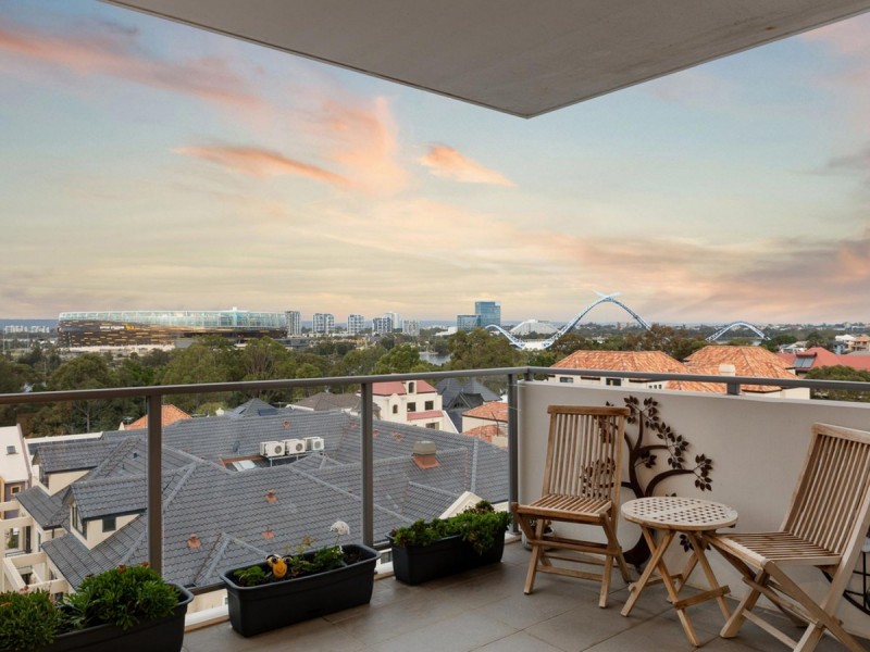 9/47 Tully Road, East Perth WA 6004