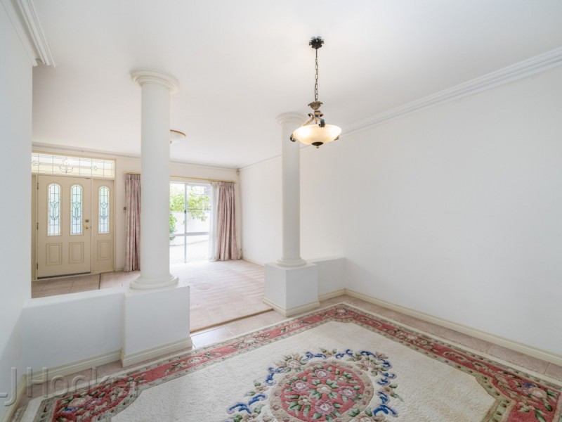 34B Simpson Street, Applecross WA 6153