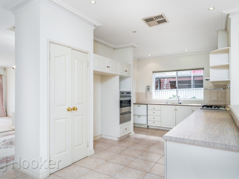 34B Simpson Street, Applecross WA 6153