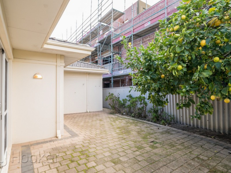 34B Simpson Street, Applecross WA 6153