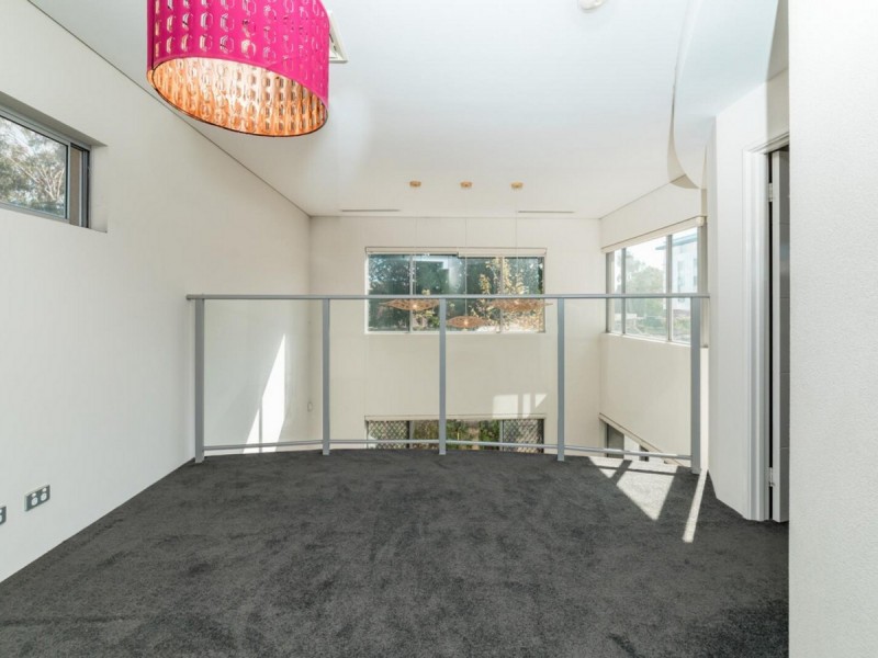 31 Sedgeland Way, Ascot WA 6104