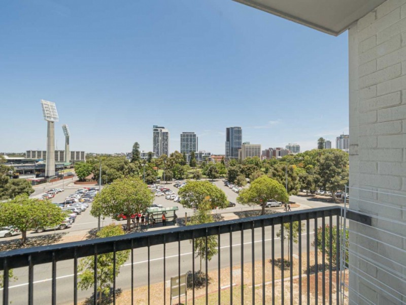 23/38-42 Waterloo Crescent, East Perth WA 6004