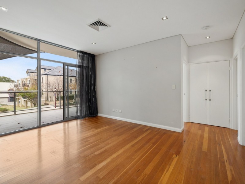 1/47 Tully Road, East Perth WA 6004