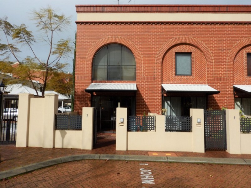 2 Little Shenton Lane, Northbridge WA 6003