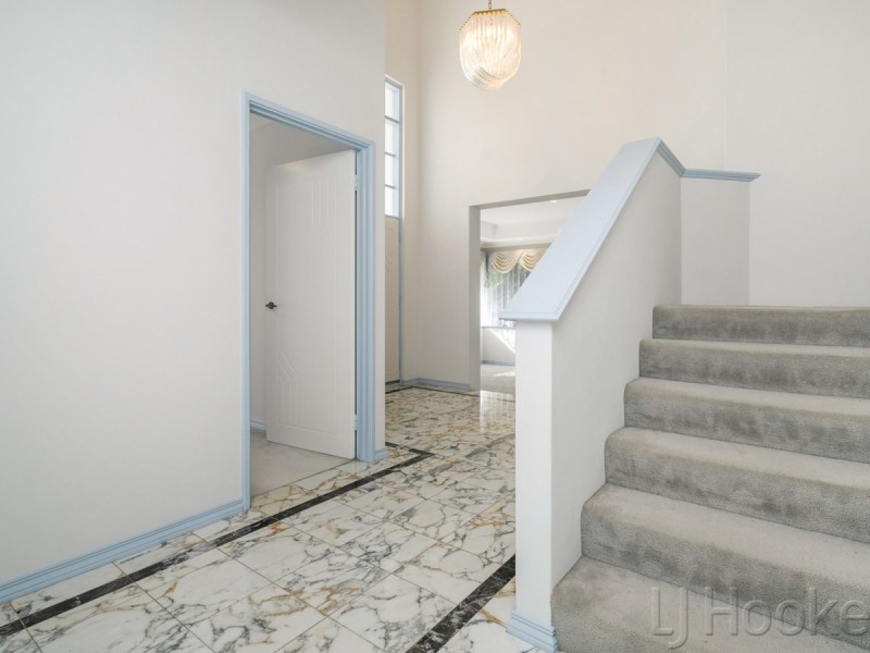 1 Carpenter Rise, Bull Creek WA 6149