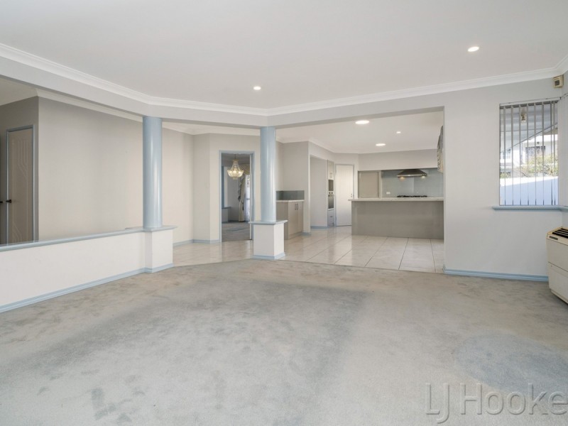 1 Carpenter Rise, Bull Creek WA 6149