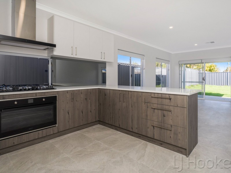 10A Nanven Place, Rivervale WA 6103