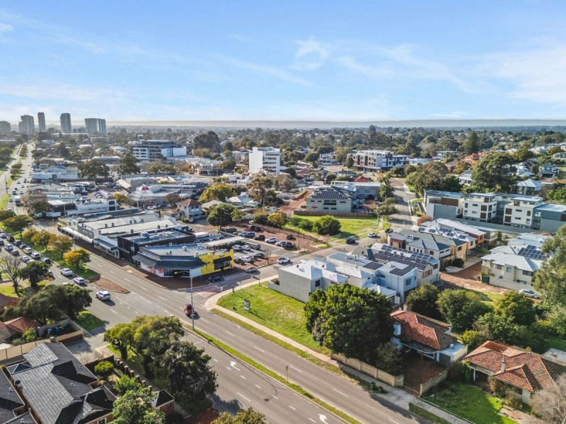 2B Willcock Street, Ardross WA 6153