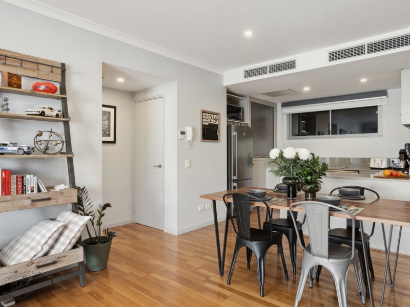 16/128 Brown Street, East Perth WA 6004