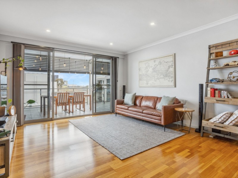 16/128 Brown Street, East Perth WA 6004
