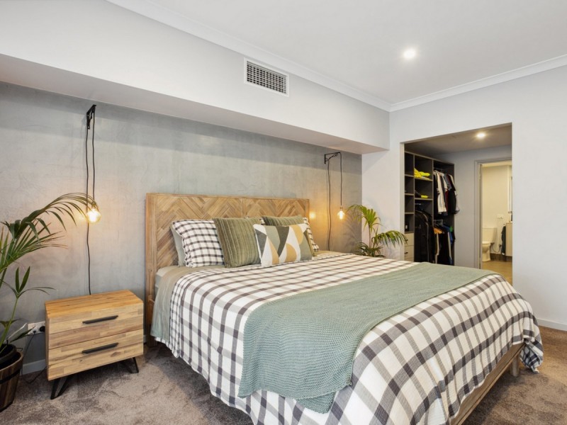 16/128 Brown Street, East Perth WA 6004