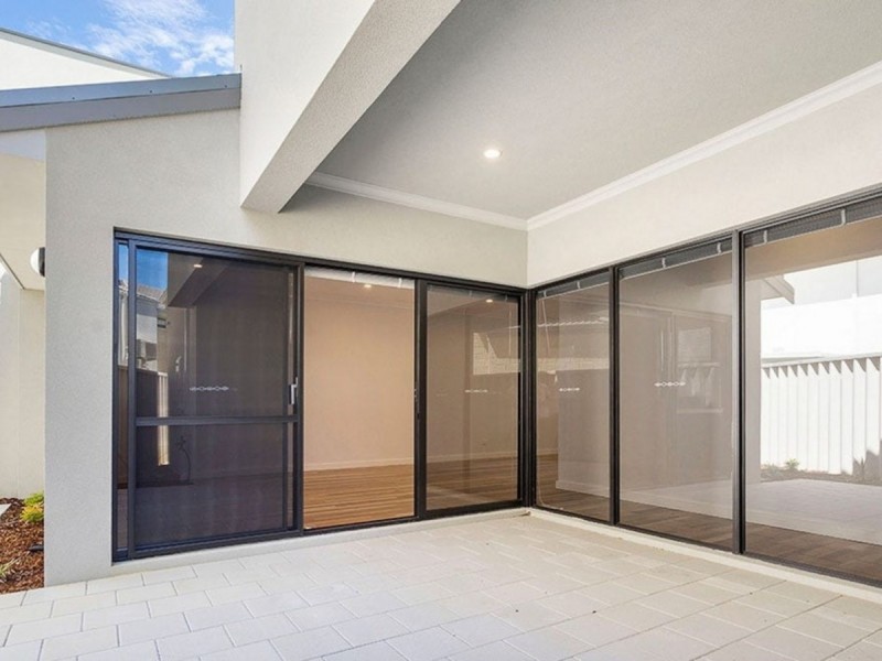 4B Montrose Street, Nollamara WA 6061