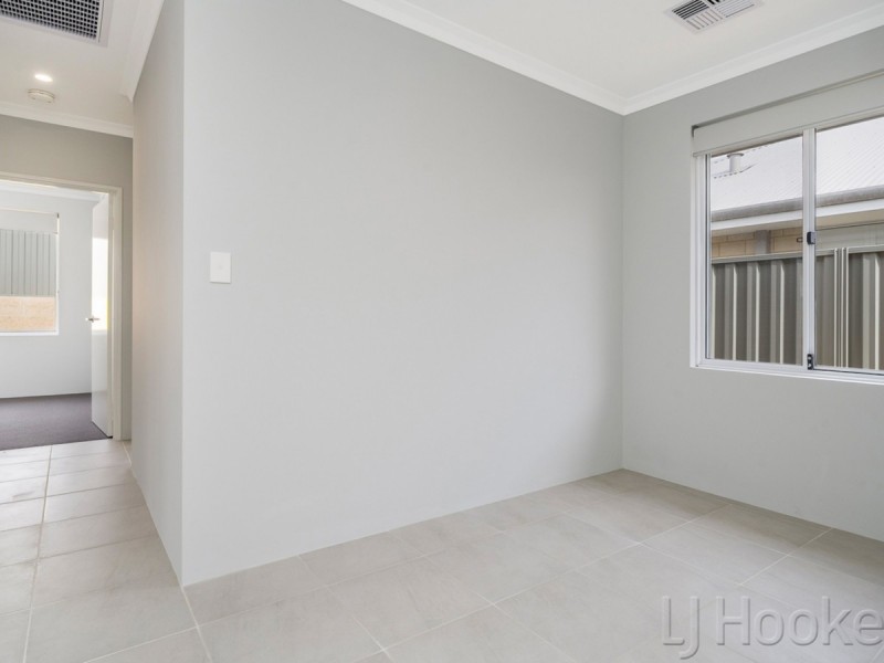 28 Reevesby Street, Eglinton WA 6034