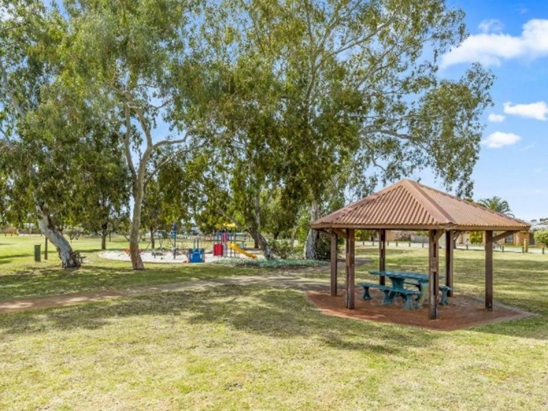 44 Thorburn Avenue, Beechboro WA 6063