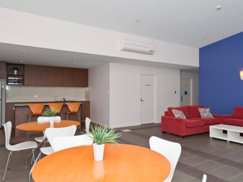 87/131 Adelaide Terrace, East Perth WA 6004