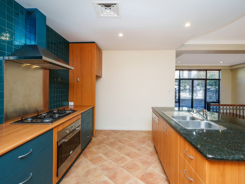 5 Haig Park Circle, East Perth WA 6004