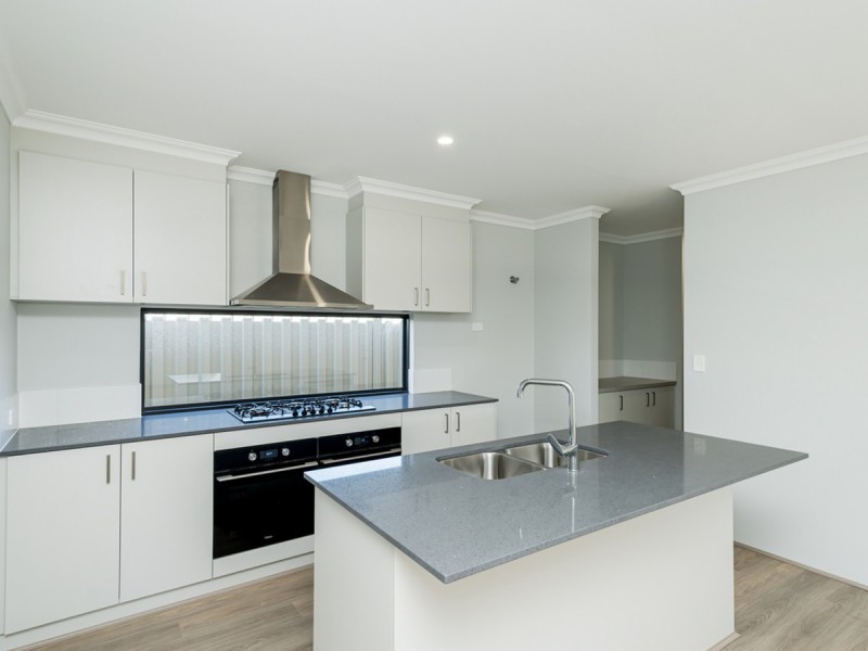 95 Leeward Avenue, Eglinton WA 6034