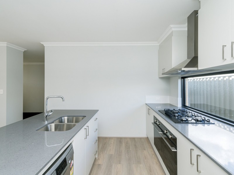 95 Leeward Avenue, Eglinton WA 6034