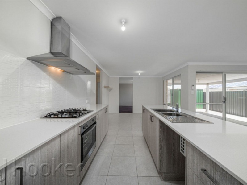 4 Hamelin Loop, Harrisdale WA 6112