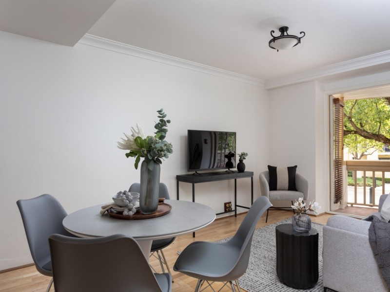 18/22 Nile Street, East Perth WA 6004