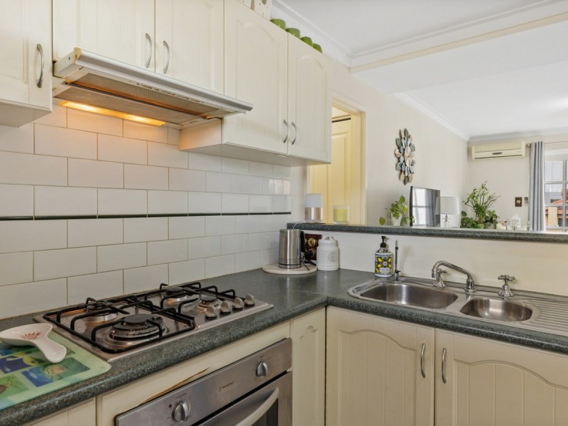 50/22 Nile Street, East Perth WA 6004