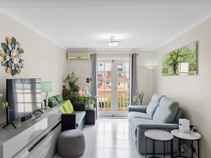 50/22 Nile Street, East Perth WA 6004