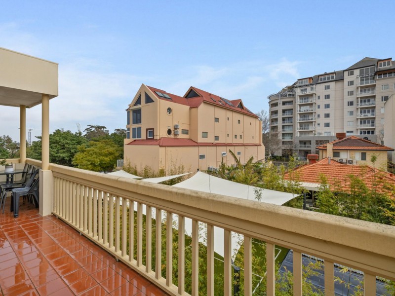 50/22 Nile Street, East Perth WA 6004