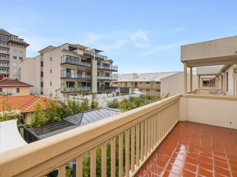 50/22 Nile Street, East Perth WA 6004