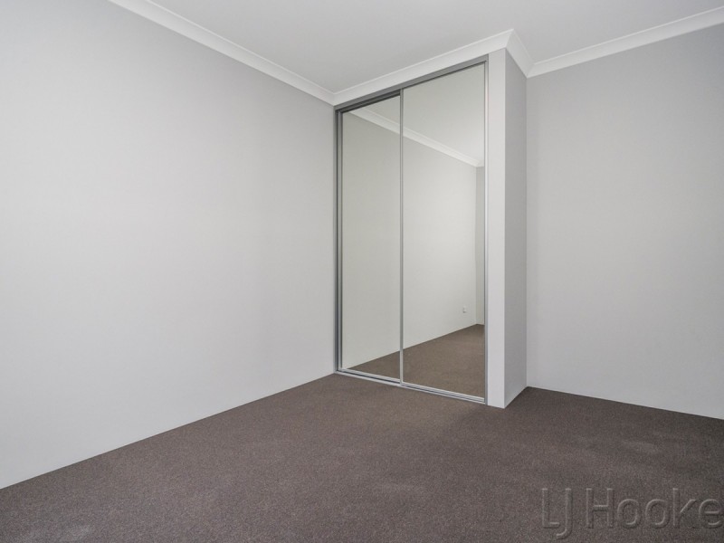 17 Troubridge Approach, Eglinton WA 6034