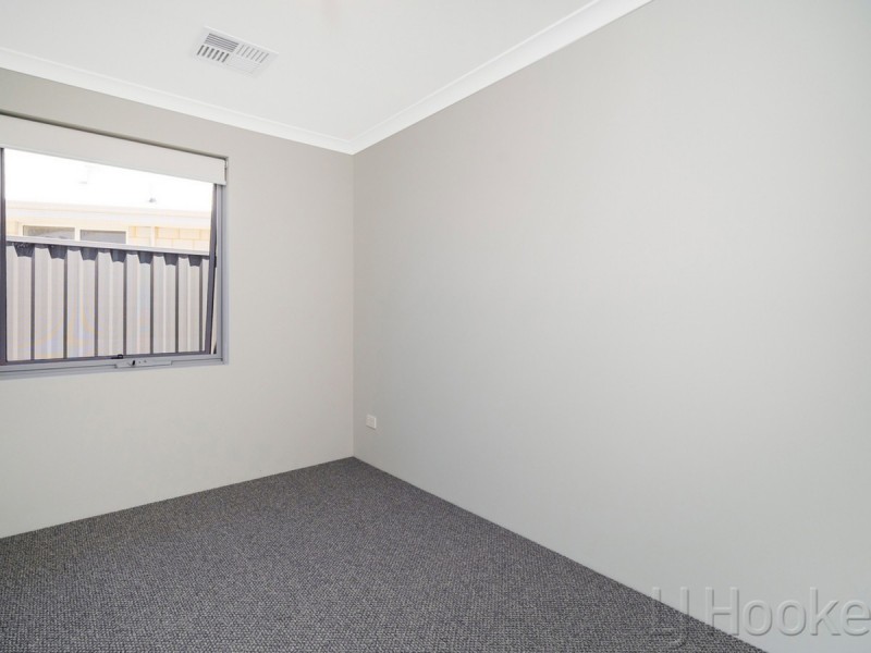 22 Carbunup Close, South Guildford WA 6055