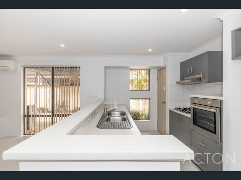 7/7 Daintree Court, Merriwa WA 6030