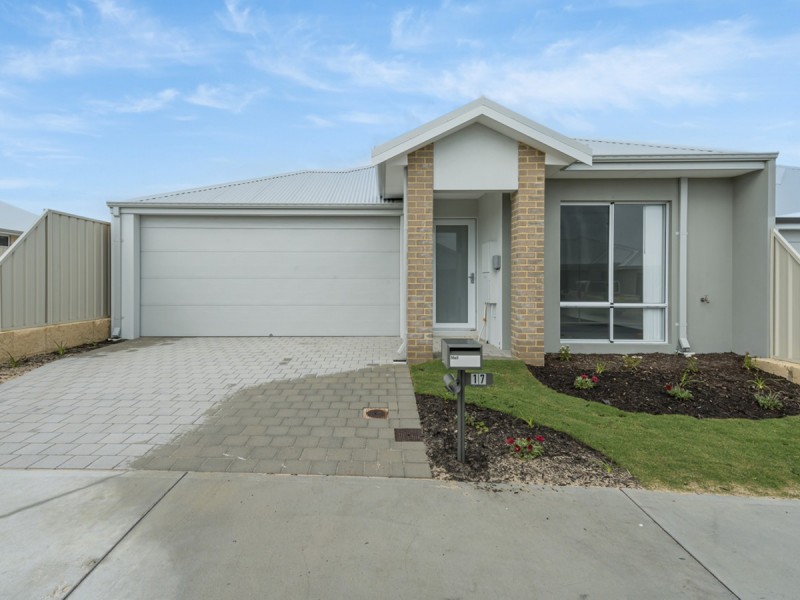 17 Paddle Way, Yanchep WA 6035