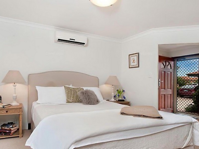 2/69 Golf View Street, Yokine WA 6060